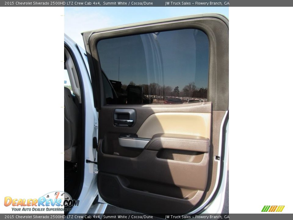 2015 Chevrolet Silverado 2500HD LTZ Crew Cab 4x4 Summit White / Cocoa/Dune Photo #31
