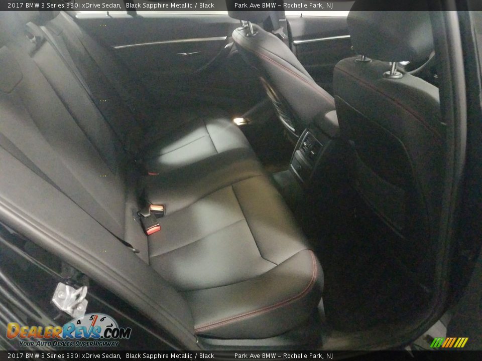 2017 BMW 3 Series 330i xDrive Sedan Black Sapphire Metallic / Black Photo #9