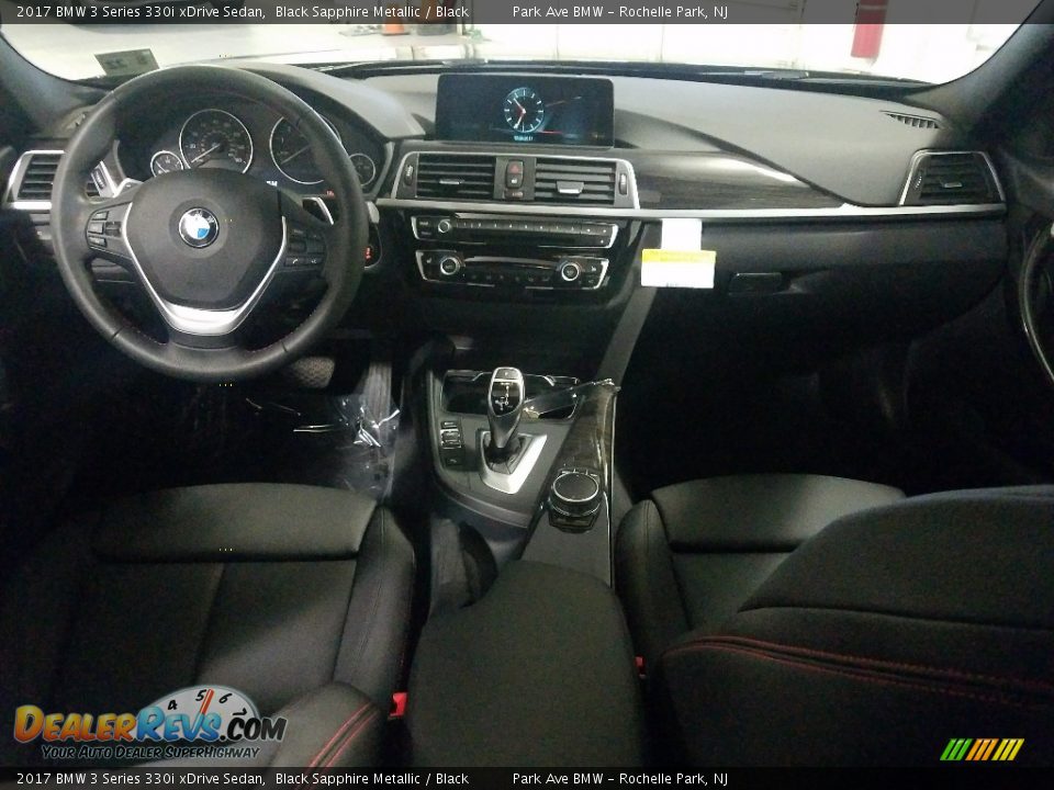 2017 BMW 3 Series 330i xDrive Sedan Black Sapphire Metallic / Black Photo #14