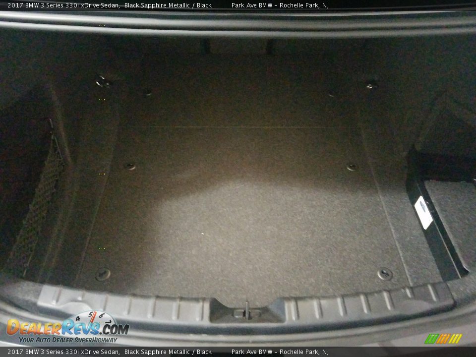 2017 BMW 3 Series 330i xDrive Sedan Black Sapphire Metallic / Black Photo #22