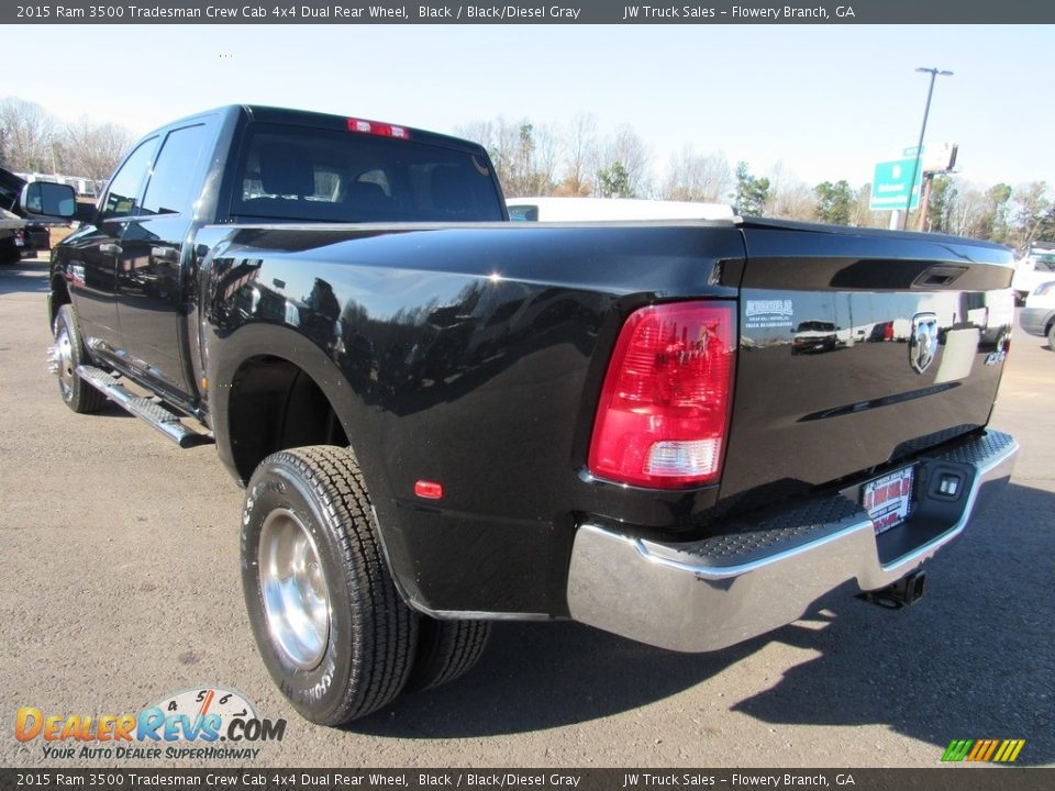 2015 Ram 3500 Tradesman Crew Cab 4x4 Dual Rear Wheel Black / Black/Diesel Gray Photo #3