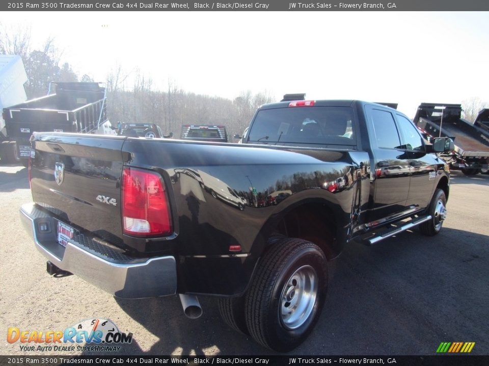 2015 Ram 3500 Tradesman Crew Cab 4x4 Dual Rear Wheel Black / Black/Diesel Gray Photo #5