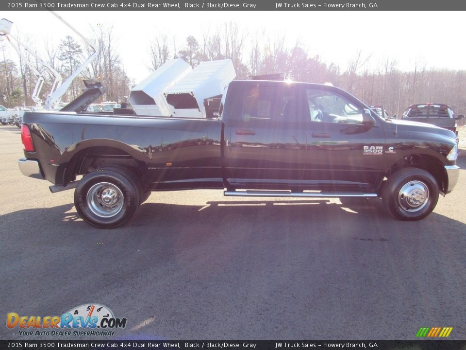 2015 Ram 3500 Tradesman Crew Cab 4x4 Dual Rear Wheel Black / Black/Diesel Gray Photo #6