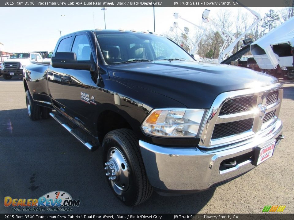 2015 Ram 3500 Tradesman Crew Cab 4x4 Dual Rear Wheel Black / Black/Diesel Gray Photo #7