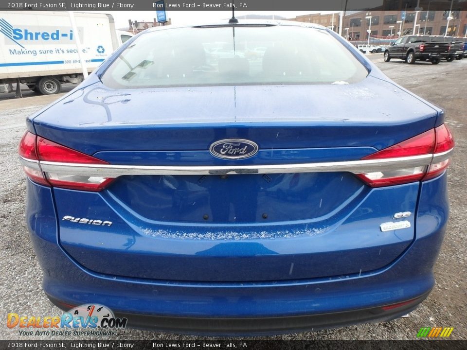 2018 Ford Fusion SE Lightning Blue / Ebony Photo #3