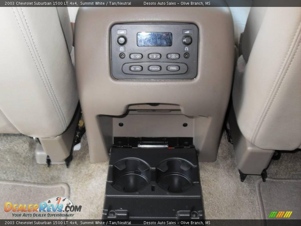 2003 Chevrolet Suburban 1500 LT 4x4 Summit White / Tan/Neutral Photo #19