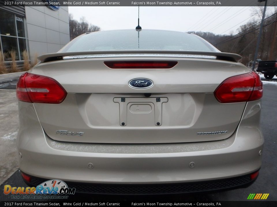 2017 Ford Focus Titanium Sedan White Gold / Medium Soft Ceramic Photo #3
