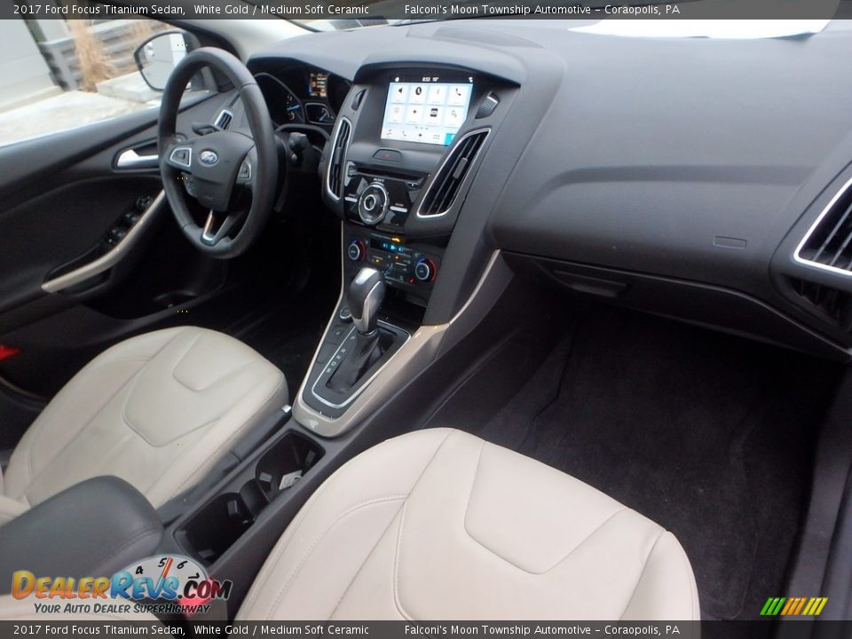 Dashboard of 2017 Ford Focus Titanium Sedan Photo #11