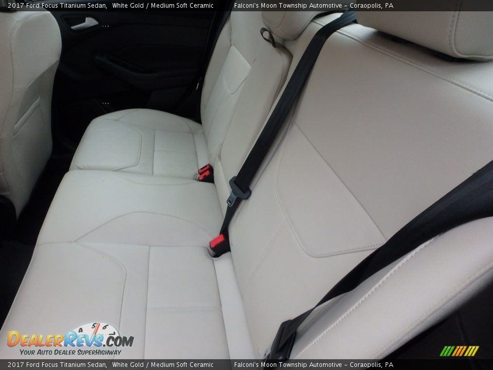 2017 Ford Focus Titanium Sedan White Gold / Medium Soft Ceramic Photo #16
