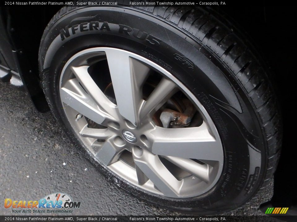2014 Nissan Pathfinder Platinum AWD Super Black / Charcoal Photo #9