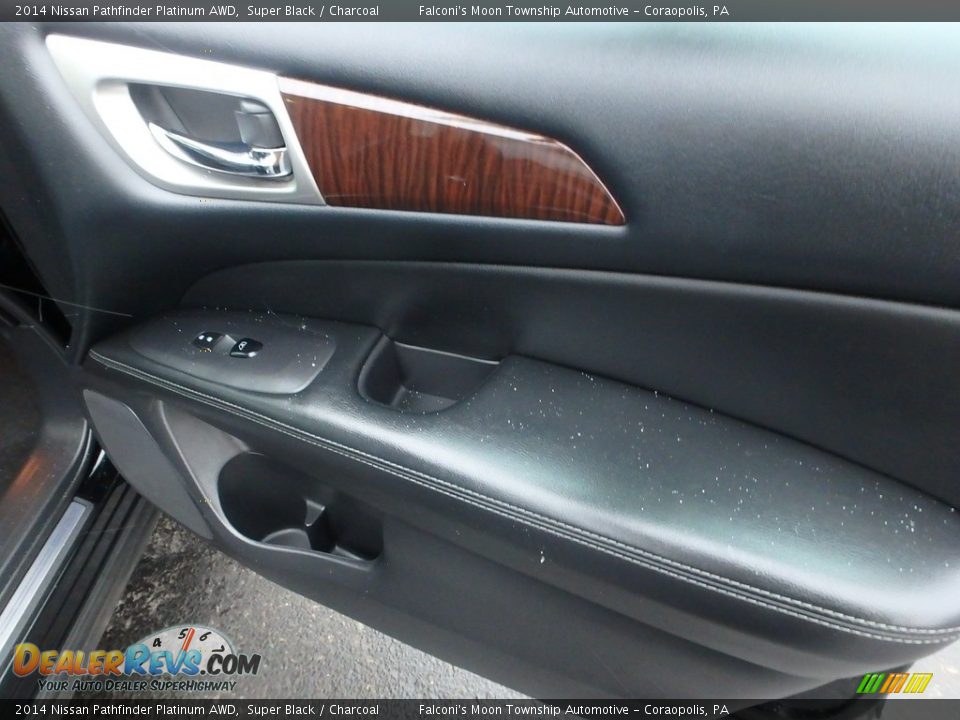 2014 Nissan Pathfinder Platinum AWD Super Black / Charcoal Photo #13