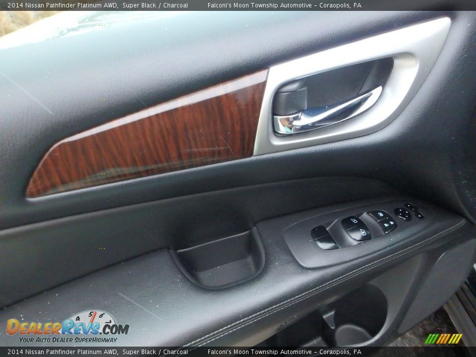 2014 Nissan Pathfinder Platinum AWD Super Black / Charcoal Photo #19