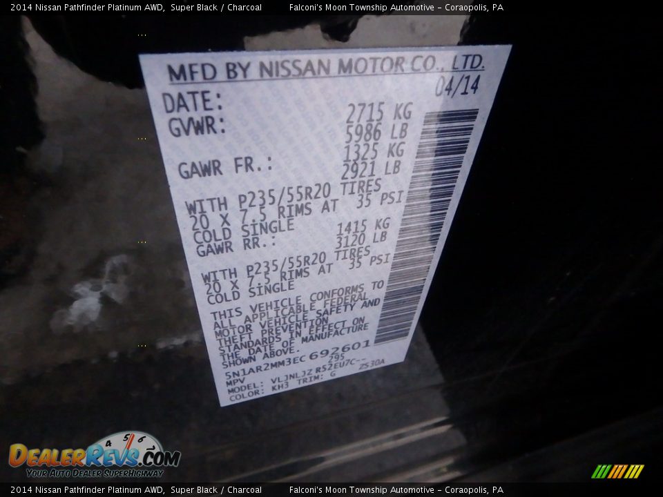 2014 Nissan Pathfinder Platinum AWD Super Black / Charcoal Photo #23