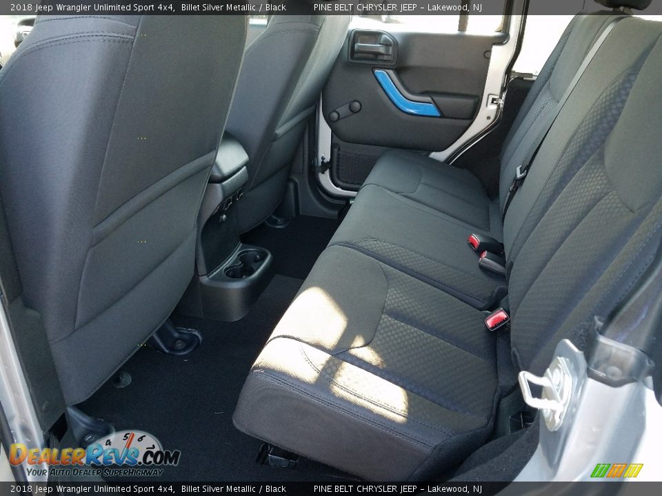 2018 Jeep Wrangler Unlimited Sport 4x4 Billet Silver Metallic / Black Photo #8