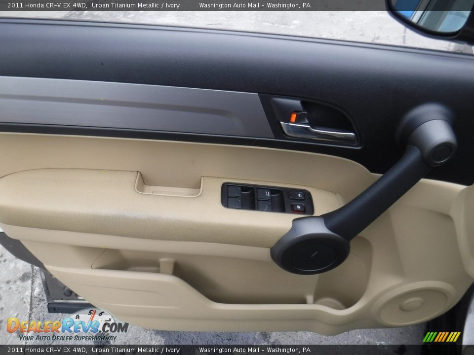 2011 Honda CR-V EX 4WD Urban Titanium Metallic / Ivory Photo #16