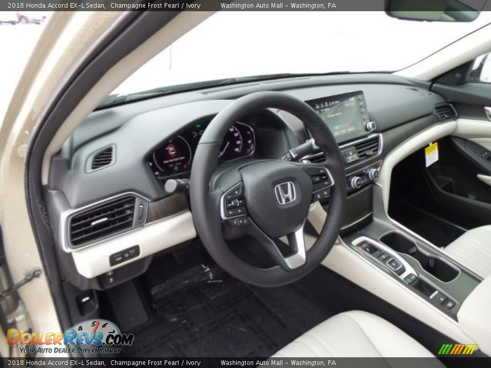 Dashboard of 2018 Honda Accord EX-L Sedan Photo #7