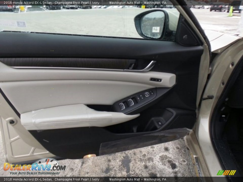 2018 Honda Accord EX-L Sedan Champagne Frost Pearl / Ivory Photo #11