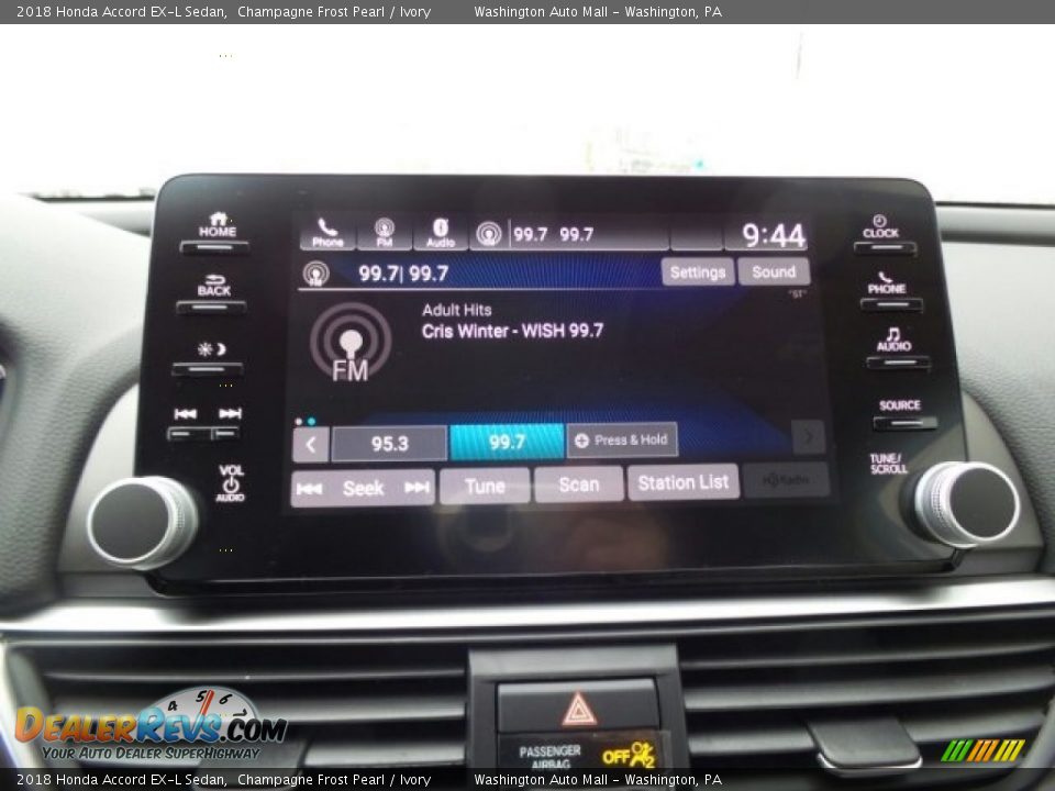 2018 Honda Accord EX-L Sedan Champagne Frost Pearl / Ivory Photo #19