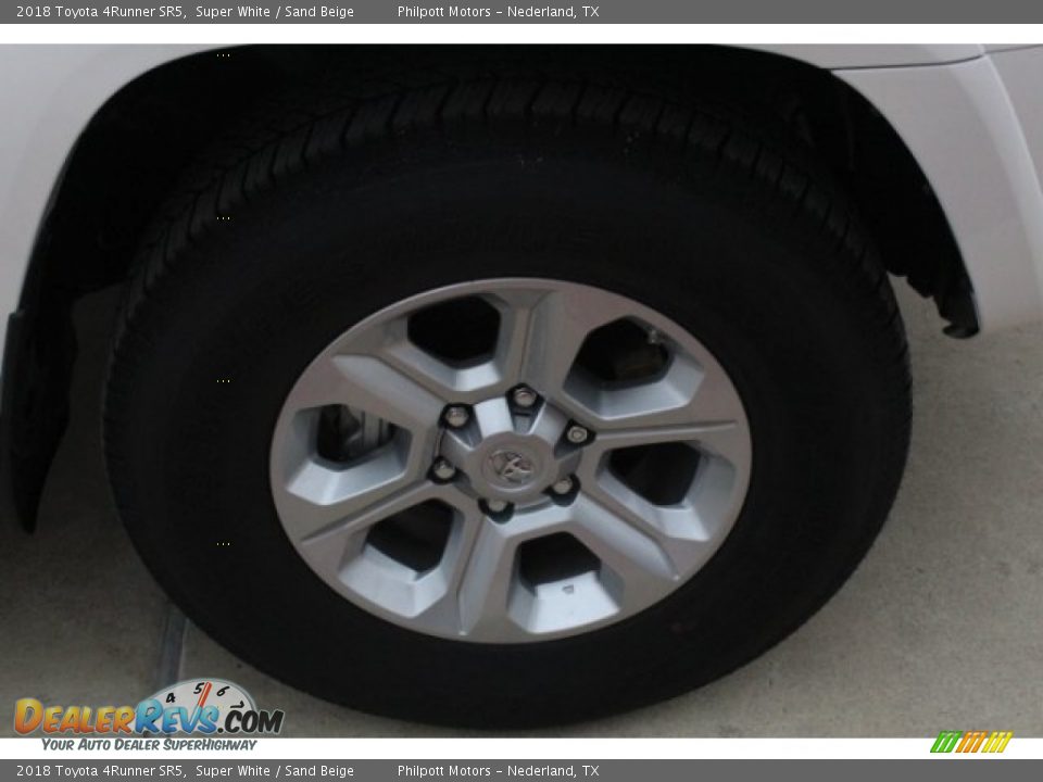 2018 Toyota 4Runner SR5 Super White / Sand Beige Photo #10