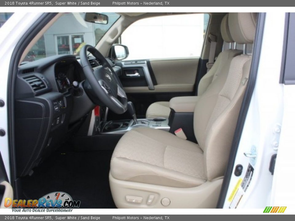 2018 Toyota 4Runner SR5 Super White / Sand Beige Photo #13