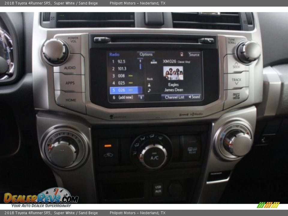 2018 Toyota 4Runner SR5 Super White / Sand Beige Photo #17