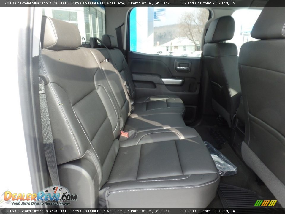 2018 Chevrolet Silverado 3500HD LT Crew Cab Dual Rear Wheel 4x4 Summit White / Jet Black Photo #16