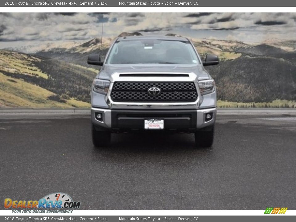 2018 Toyota Tundra SR5 CrewMax 4x4 Cement / Black Photo #2