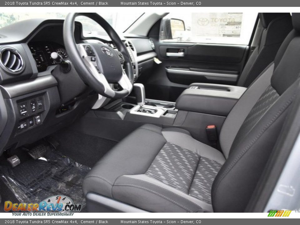 2018 Toyota Tundra SR5 CrewMax 4x4 Cement / Black Photo #5