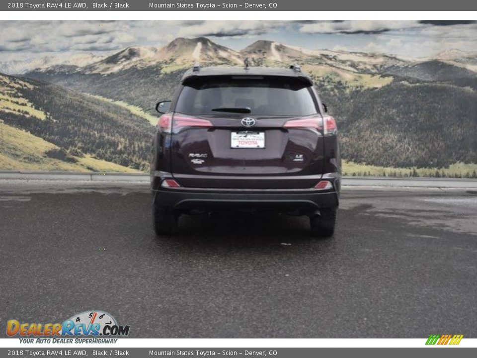 2018 Toyota RAV4 LE AWD Black / Black Photo #4