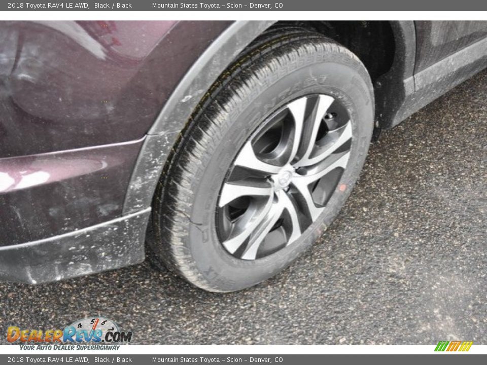 2018 Toyota RAV4 LE AWD Black / Black Photo #9