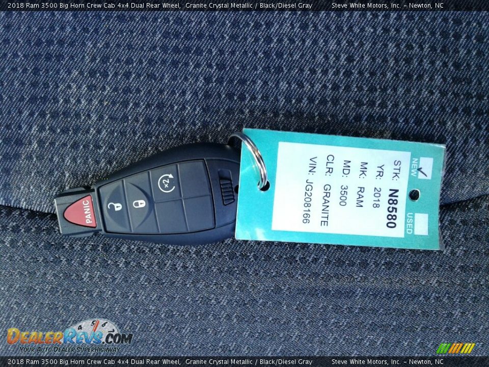 2018 Ram 3500 Big Horn Crew Cab 4x4 Dual Rear Wheel Granite Crystal Metallic / Black/Diesel Gray Photo #28