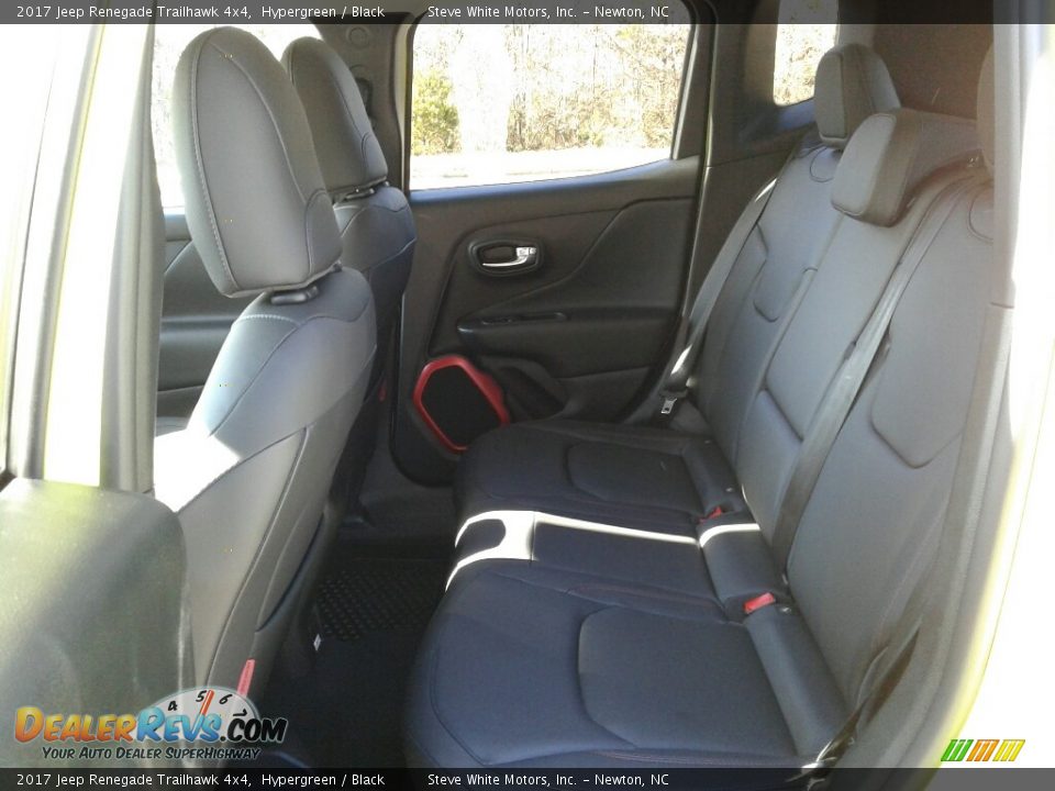 2017 Jeep Renegade Trailhawk 4x4 Hypergreen / Black Photo #11