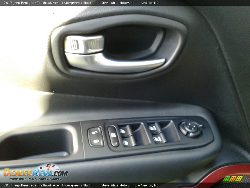 2017 Jeep Renegade Trailhawk 4x4 Hypergreen / Black Photo #15