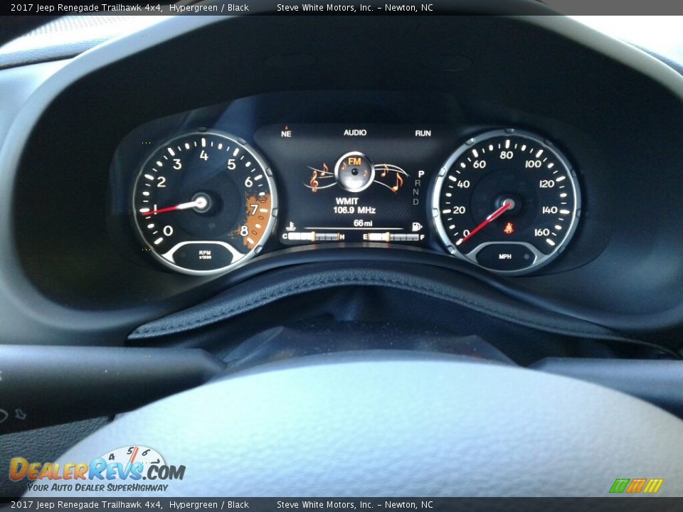 2017 Jeep Renegade Trailhawk 4x4 Hypergreen / Black Photo #19
