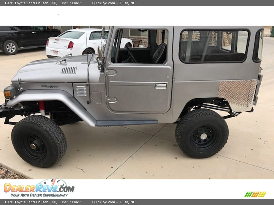 Silver 1976 Toyota Land Cruiser FJ40 Photo #1