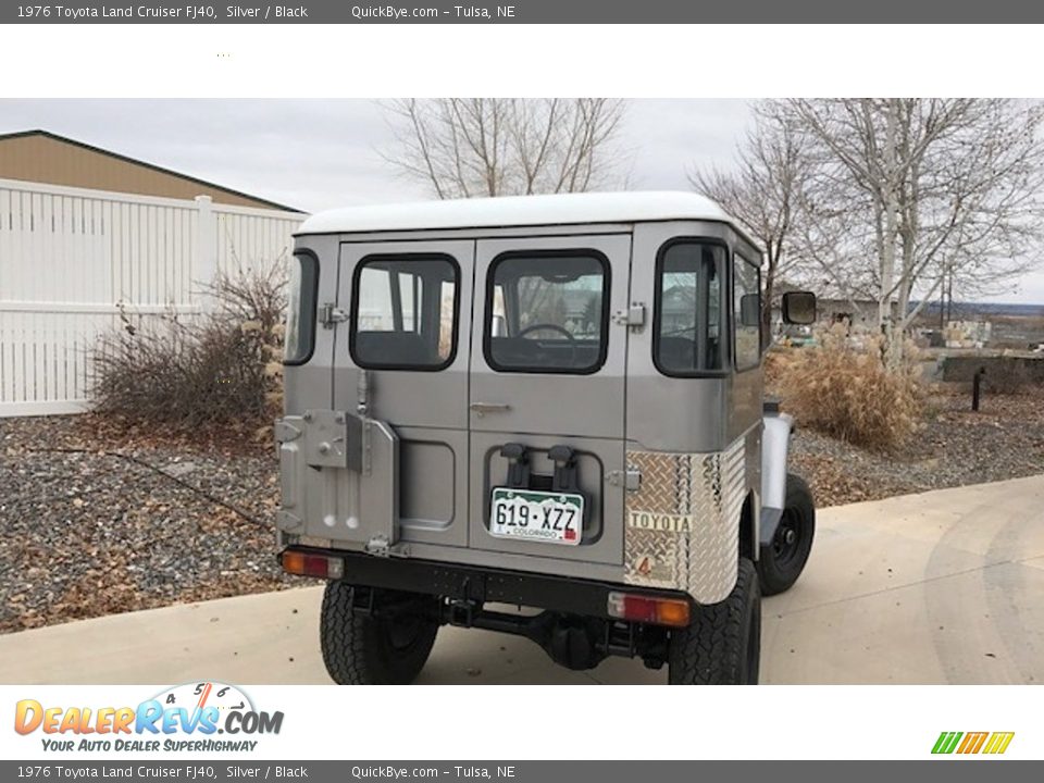 1976 Toyota Land Cruiser FJ40 Silver / Black Photo #2