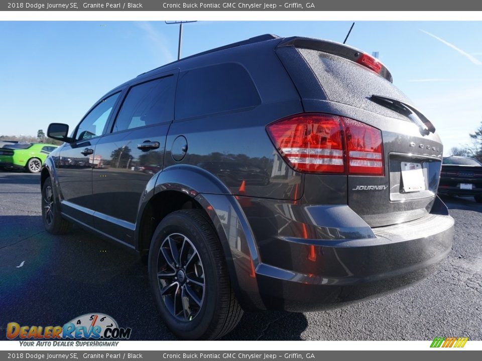 2018 Dodge Journey SE Granite Pearl / Black Photo #5