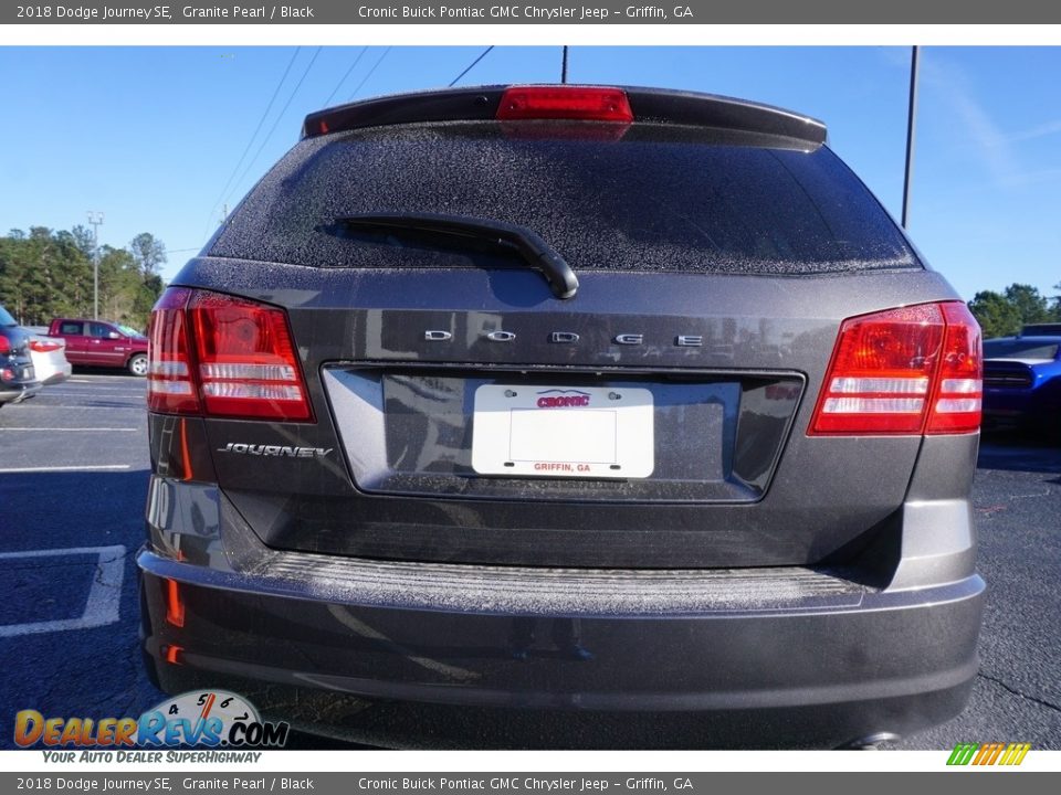 2018 Dodge Journey SE Granite Pearl / Black Photo #6