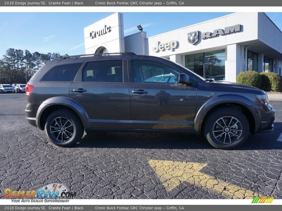 2018 Dodge Journey SE Granite Pearl / Black Photo #8