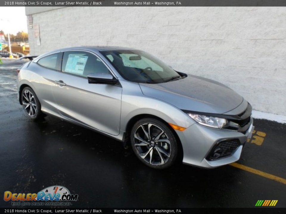 Front 3/4 View of 2018 Honda Civic Si Coupe Photo #1