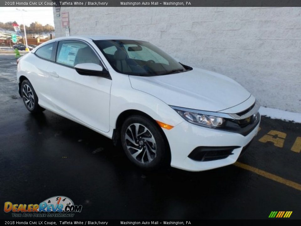 Front 3/4 View of 2018 Honda Civic LX Coupe Photo #1