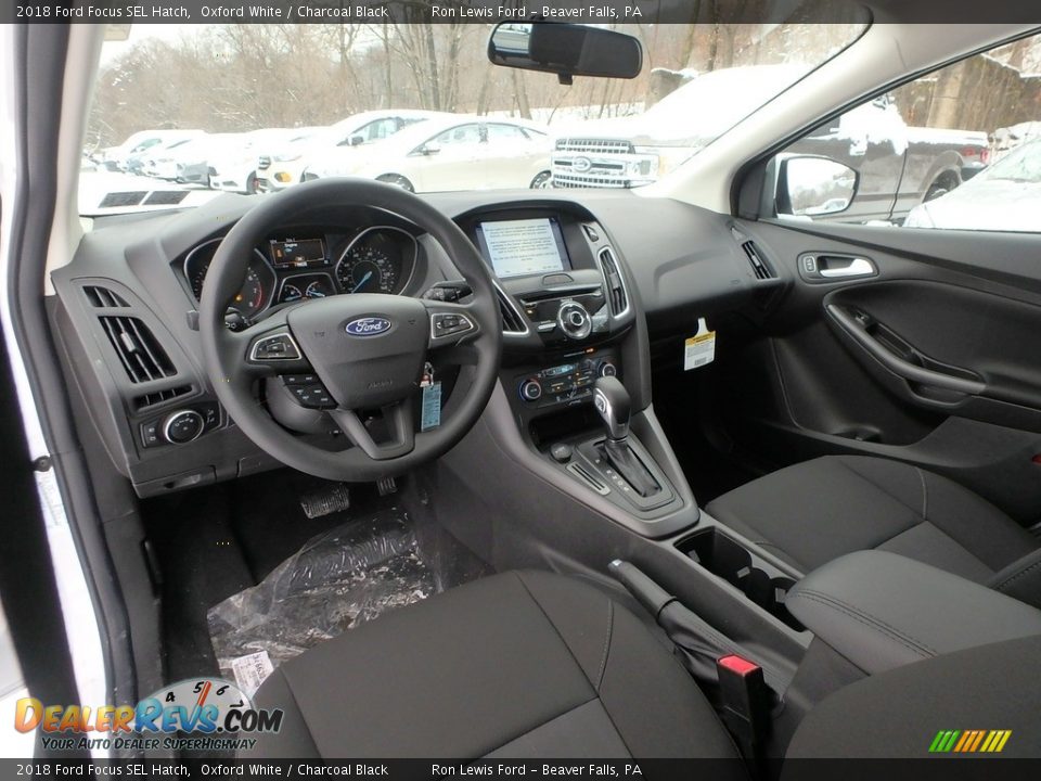 Charcoal Black Interior - 2018 Ford Focus SEL Hatch Photo #13