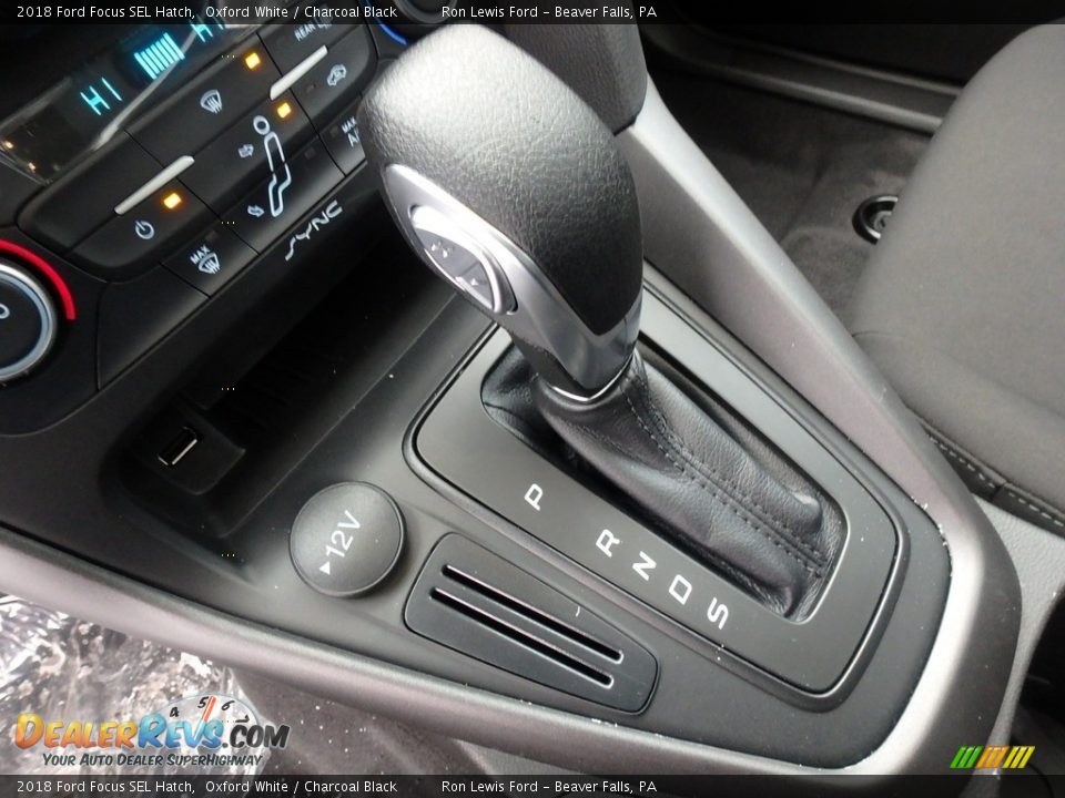 2018 Ford Focus SEL Hatch Shifter Photo #18