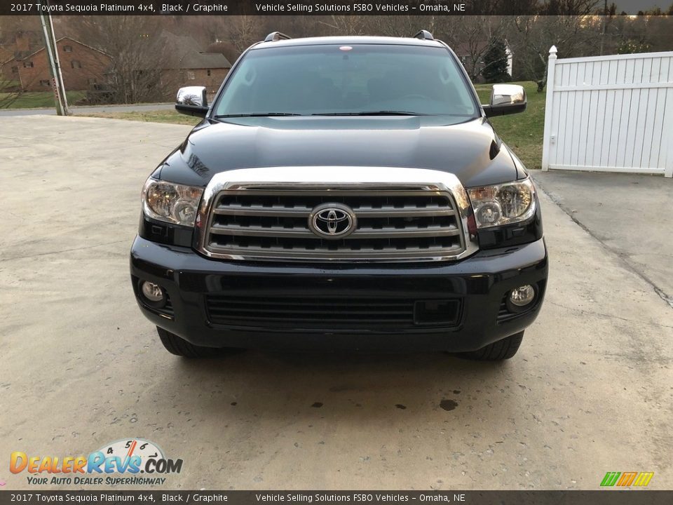 2017 Toyota Sequoia Platinum 4x4 Black / Graphite Photo #25