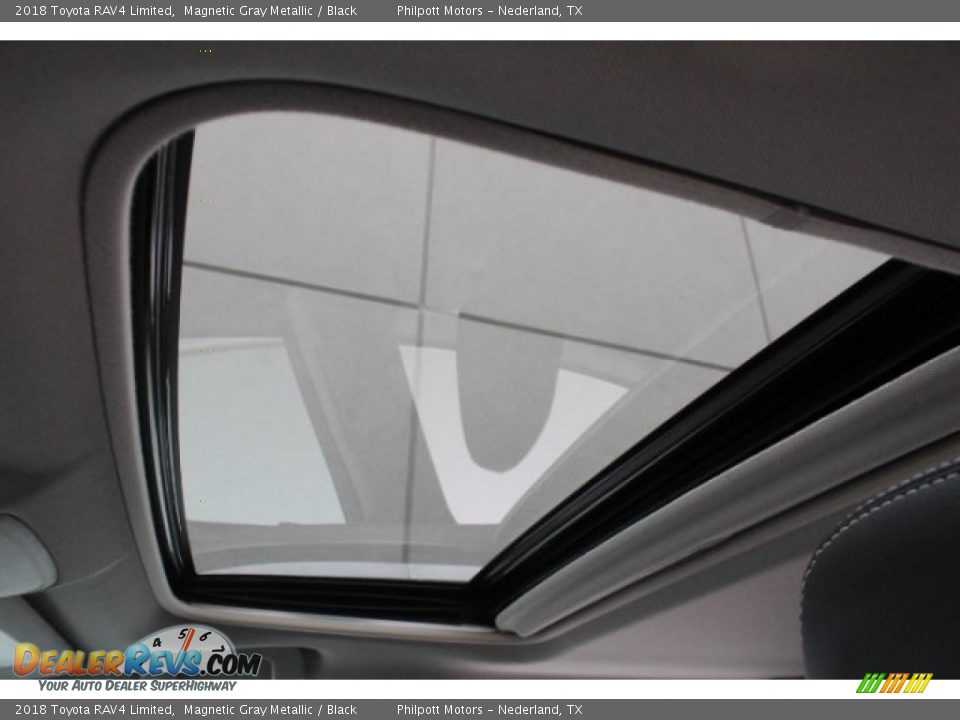 2018 Toyota RAV4 Limited Magnetic Gray Metallic / Black Photo #14