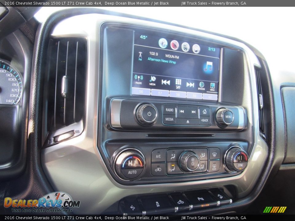 2016 Chevrolet Silverado 1500 LT Z71 Crew Cab 4x4 Deep Ocean Blue Metallic / Jet Black Photo #24