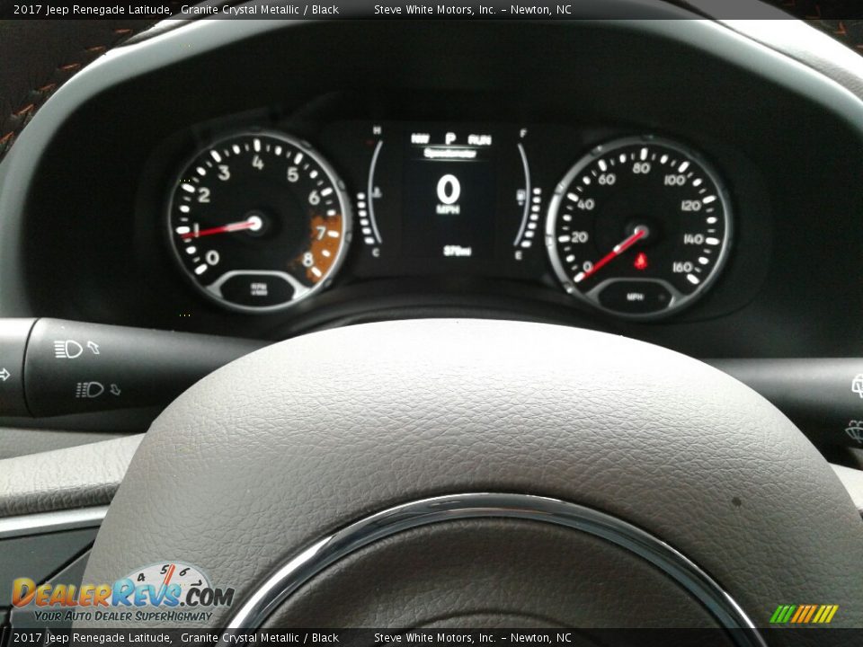 2017 Jeep Renegade Latitude Granite Crystal Metallic / Black Photo #18