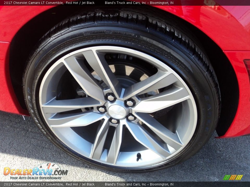 2017 Chevrolet Camaro LT Convertible Wheel Photo #32