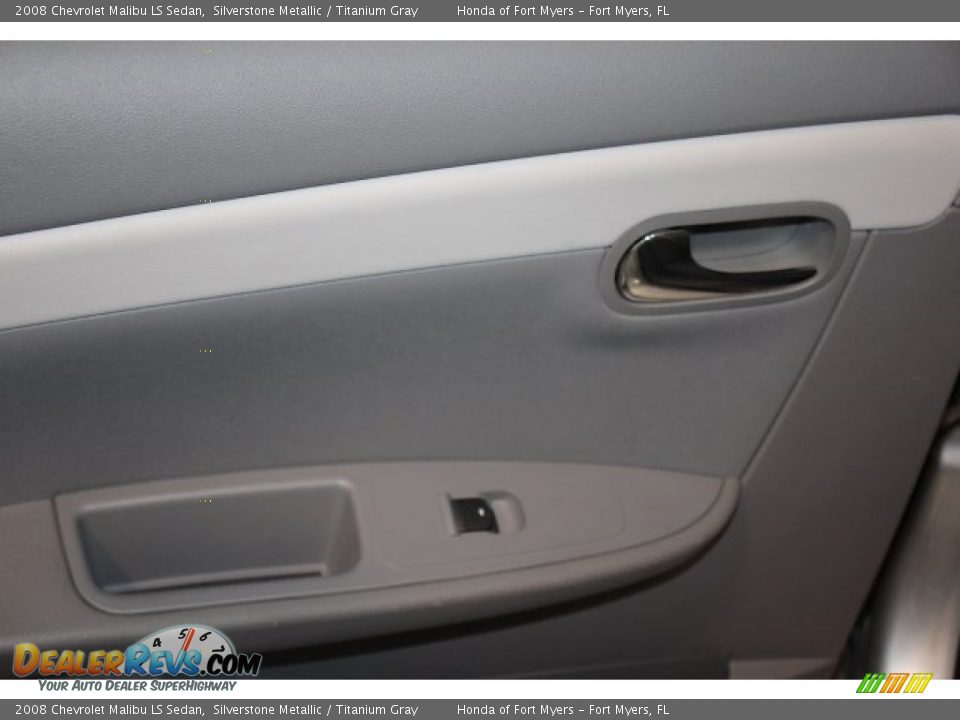 2008 Chevrolet Malibu LS Sedan Silverstone Metallic / Titanium Gray Photo #21