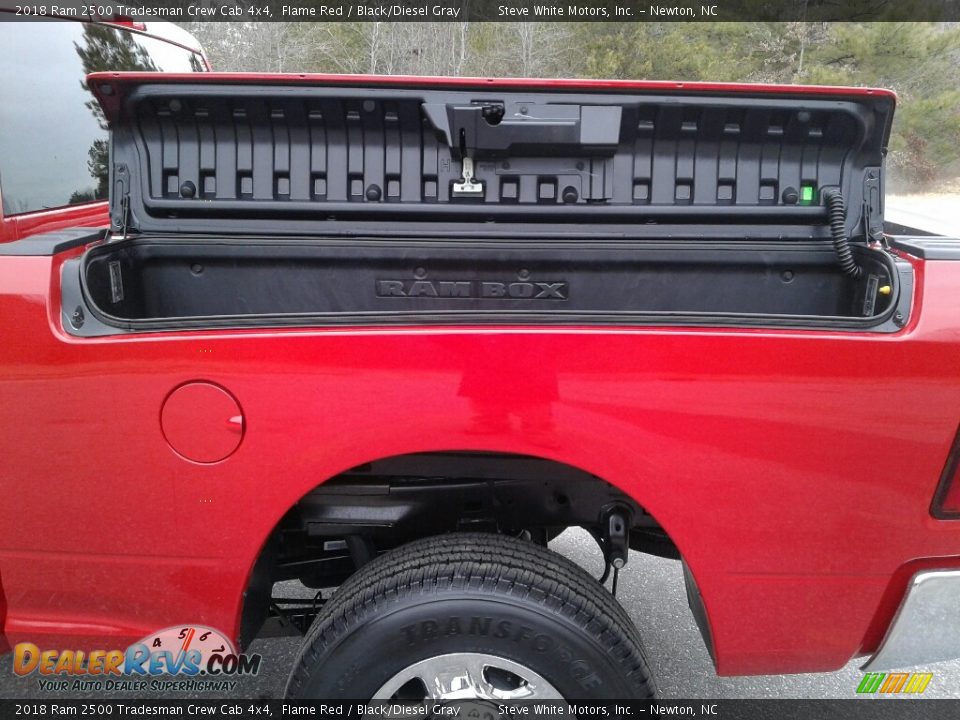 2018 Ram 2500 Tradesman Crew Cab 4x4 Flame Red / Black/Diesel Gray Photo #25